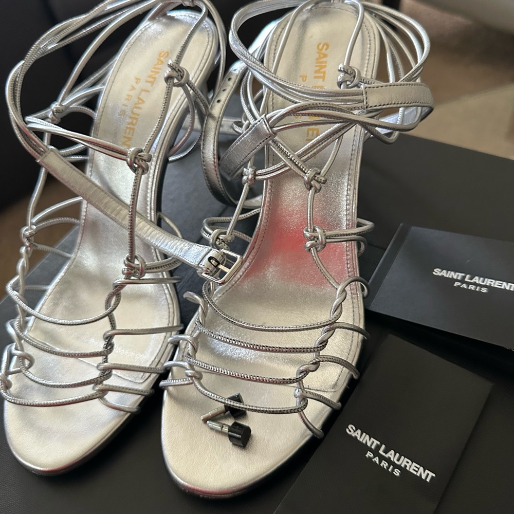 Saint Laurent Authentic shoes 3 inches heels, brand new with box,card size 36 .